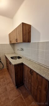 PREDAJ - 2-izbový byt BA III. - Nové Mesto - 8