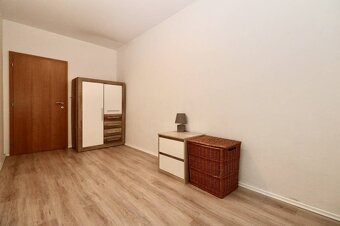 THE HOME I PREDAJ - Moderný 4-izb. byt v Petržalke pri jazer - 8