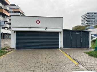 Ponúkame na predaj moderný 2-izbový byt s klimatizáciou, pri - 8