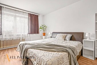 ALL INCLUSIVE | NA PREDAJ 6-IZBOVÝ RD S VEĽKÝM POZOMKOM, DOL - 8