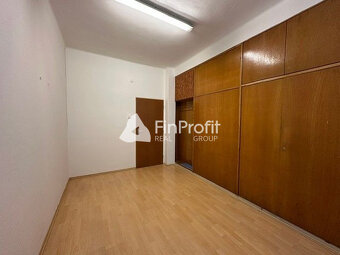 Kancelárske priestory s umývadlom na prenájom - od 18 m2, Bo - 8