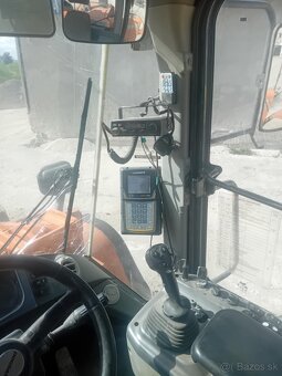 Čelný nakladač Doosan DL450-1 - 8