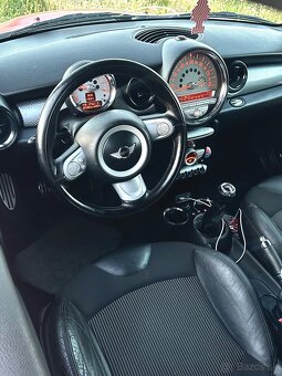 Mini Cooper S 1.6 Turbo 128 kW – Po servise – TOP výbava - 8
