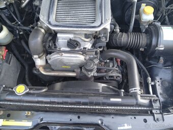 Nissan Navara D22 - 8