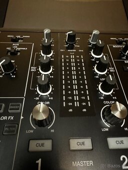 Pioneer XDJ RX3 - 8