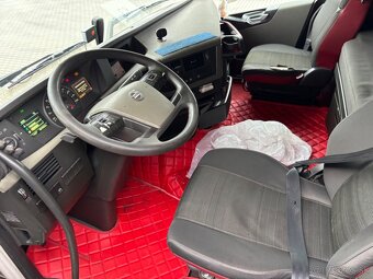 VOLVO FH 500 - 8