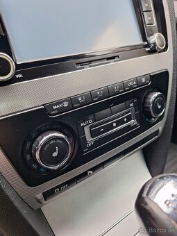 Škoda Octavia combi 1.6 TDI, 77 kW, 2010 - 8