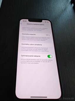 Predám čierny iPhone 13 mini 128GB - 8