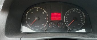 7-miestny, Predáme Volkswagen Touran, 1,9 TDI - 8