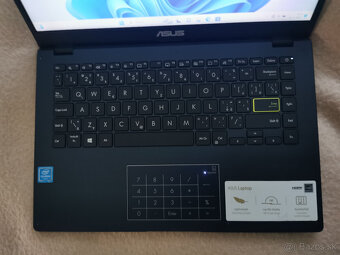 Notebook Asus Laptop model e410m 4gb intel celeron - 8