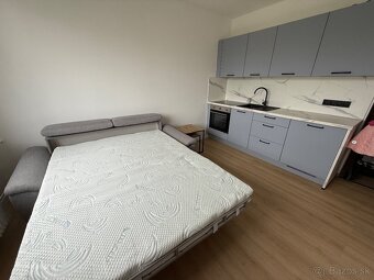 NA PRENÁJOM ÚTULNÁ GARSÓNKA - 8