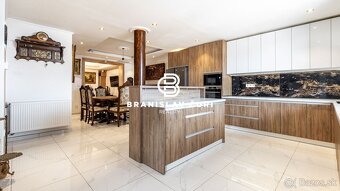 Predaj, komplet zrekonštruovaná rodinná vila, Trhovište, okr - 8