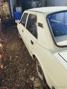 Škoda 120l - 8