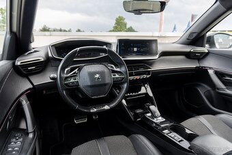 Peugeot 2008 GT-Line - 8