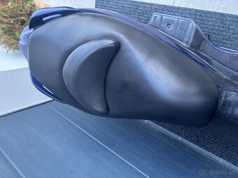 Suzuki Burgman 200 - 8