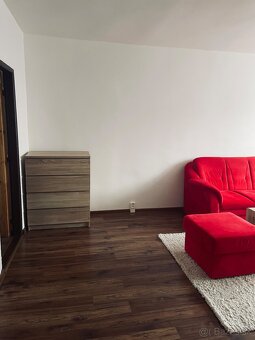 Prenajmem 2izbový byt v centre mesta Poprad - 8