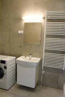 Priestor, kancelária na prenájom - 8