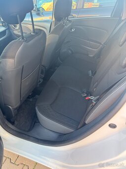 Renault Clio 2018 kombi 0.9Tce 66kw LIMITED - 8