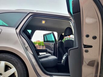 Škoda Superb combi 2.0 TDI Elegance R.V.2011 - 8