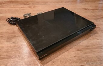 Domáce kino Samsung HT-D5000 - 8