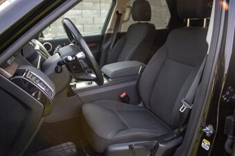 Land Rover Discovery 3.0 SDV6 SE - 8