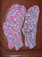 Pletené čelenky a ponožky - 8