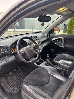 Toyota RAV 4, rv. 2012, 2,2D 110 kw 4x4 - 8
