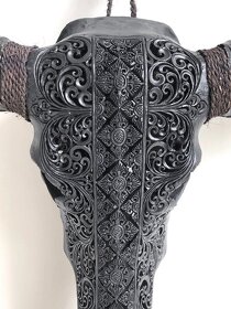 Veľká vyrezávaná lebka vodné byvola, Ketupat PREDANÉ - 8