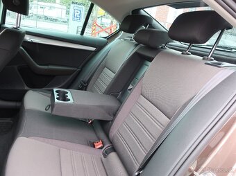Škoda Octavia 1.5TSI 110kW AMBITION TAŽNÉ ČR 1MAJITEL - 8