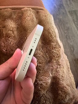 Apple iPhone 14 128GB - 8