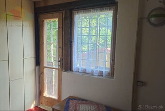 Rekreačná 2 podlažná chata v obci Čavoj-Krpelance - 8