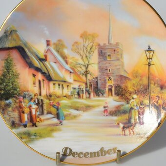 Sada - kompletná zbierka 12 mesiacov - 12 tanierov na stenu - 8