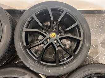 original Porsche Cayenne E3 9Y r21 Exclusive turbo - 8