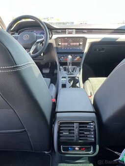 Volkswagen Passat 2.0 TDI - 8