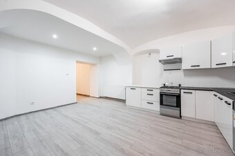 RD Košice, Bočná ulica - 8