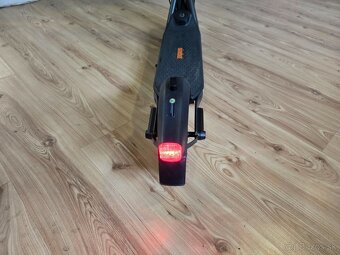SEGWAY NINEBOT F2 - 8