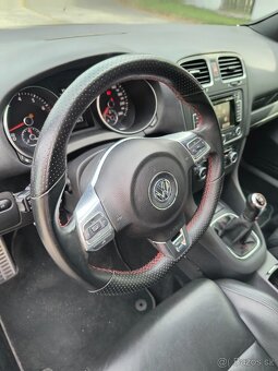 VW GOLF 6 GTI NAJETO 63000KM - 8