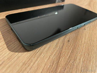 Samsung Galaxy S22 128GB - 8
