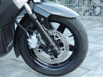 YAMAHA X MAX 125 2013 - 8
