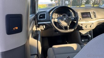 Volkswagen Sharan 7 miest - 8