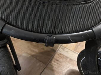 Pettite&mars street + - 8