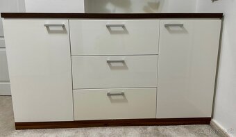 Predsieňová zostava - 8