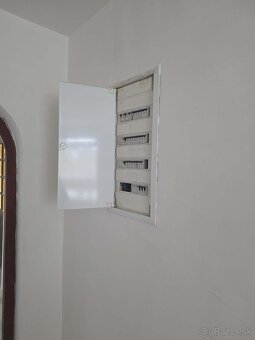 Ponúkame na predaj rod.dom v Kolárove - 8