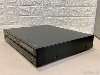 Pioneer DVR-LX70D …. HDD/DVD Recorder - 8