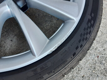 5x114,3 19" Tesla Model 3 - 8