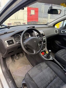 Peugeot 307 - 8