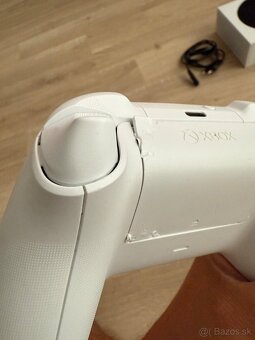 Xbox Series S — takmer nový, so psím umeleckým ovládačom - 8