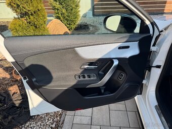 Mercedes Benz a250e Plug in hybrid phev - 8