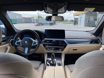 BMW 530i xDrive Mpacket - 8