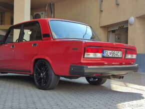Lada 2107 - 8